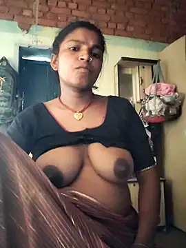 Snapshot of Gungun_thakur chatting on 07-13-26, 04:45 Gungun thakur online show from 07-13-26, 04:45