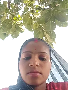 Snapshot of Gungun_thakur chatting on 02-26-26, 08:14 Gungun thakur online show from 02-26-26, 08:14