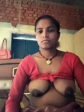 Snapshot of Gungun_thakur chatting on 06-07-26, 05:56 Gungun thakur online show from 06-07-26, 05:56