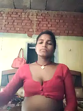 Snapshot of Gungun_thakur chatting on 05-28-26, 05:15 Gungun thakur online show from 05-28-26, 05:15