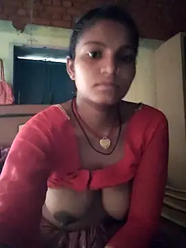 Snapshot of Gungun_thakur chatting on 06-05-26, 07:14 Gungun thakur online show from 06-05-26, 07:14