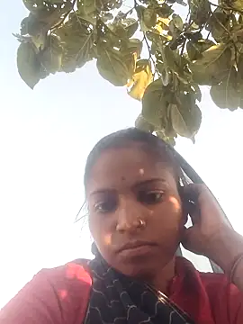 Snapshot of Gungun_thakur chatting on 03-01-26, 11:32 Gungun thakur online show from 03-01-26, 11:32