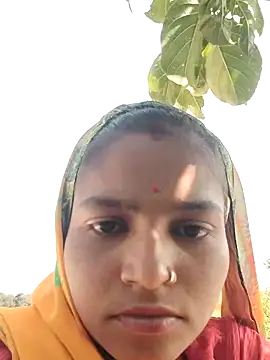 Snapshot of Gungun_thakur chatting on 02-11-26, 08:03 Gungun thakur online show from 02-11-26, 08:03