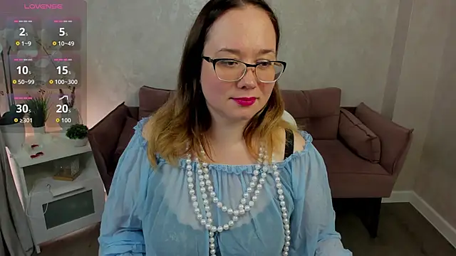 Snapshot of Dixon_Ross chatting on 05-19-26, 11:39 Dixon Ross online show from 05-19-26, 11:39