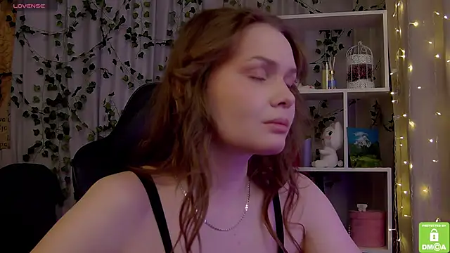 Kate mermaid online show from 03-02-26, 01:39