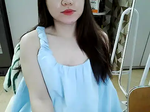 Snapshot of Amy8386 chatting on 02-05-26, 04:14 Amy8386 online show from 02-05-26, 04:14