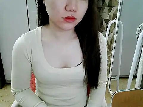 Snapshot of Amy8386 chatting on 02-04-26, 07:58 Amy8386 online show from 02-04-26, 07:58