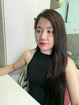 Amy8386 online show from 06-03-26, 05:19