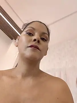 zoe marcus online show from 03-21-26, 04:14