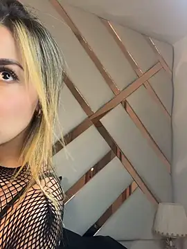 Nia Crawford online show from 02-01-26, 04:33