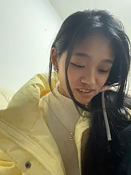 Snapshot of srr6677 chatting on 02-25-26, 03:51 srr6677 online show from 02-25-26, 03:51