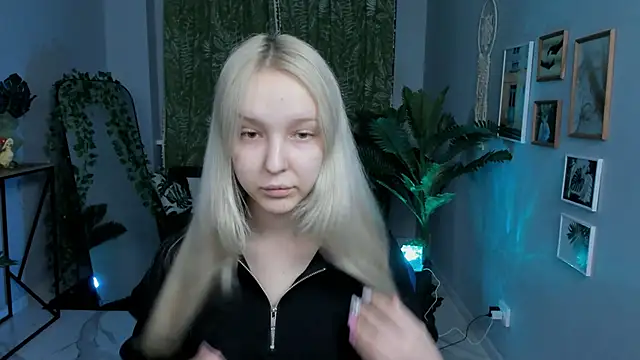 MaoqiBeverly online show from 04-13-26, 06:06