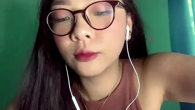 TerisaYellow online show from 02-10-26, 07:07