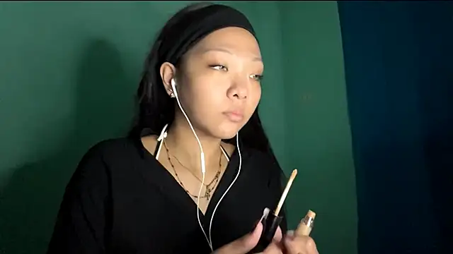 TerisaYellow online show from 02-16-26, 01:10