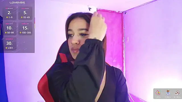 Zoe-Walzer online show from 04-07-26, 04:42