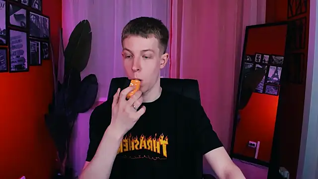 Dylan Norton online show from 04-07-26, 09:11