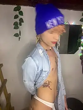 lucke collins22 online show from 02-12-26, 07:08