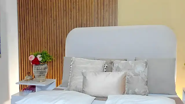 CristalMayson online show from 03-30-26, 11:39