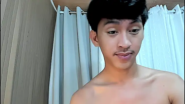  andrie69  online show from 04-08-26, 11:55