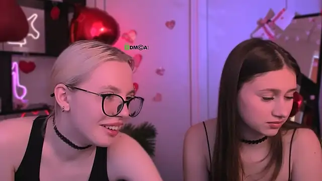 Snapshot of arianaa_cat chatting on 02-21-26, 12:07 arianaa cat online show from 02-21-26, 12:07