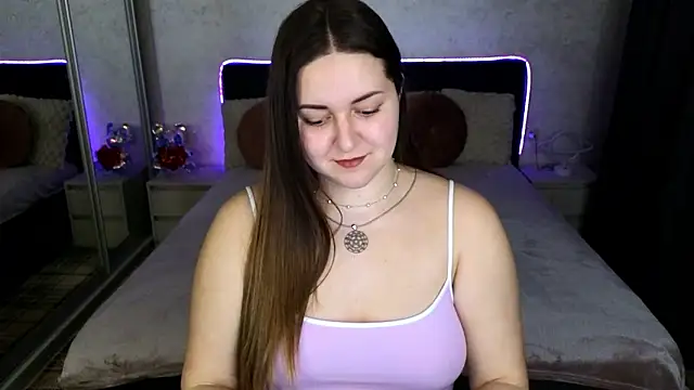 Snapshot of Eva_Luxx chatting on 03-01-26, 08:31 Eva Luxx online show from 03-01-26, 08:31