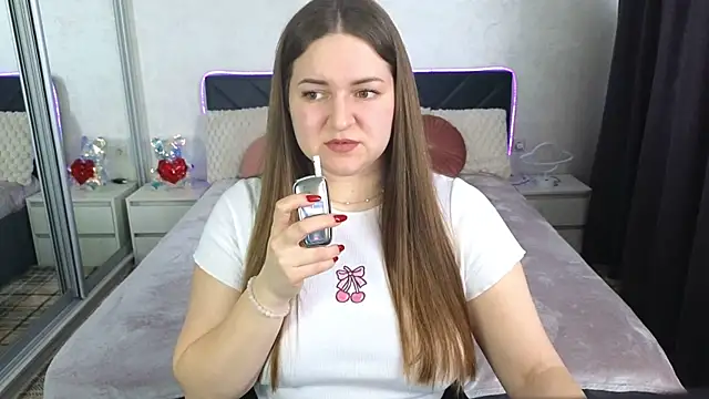 Eva Luxx online show from 04-02-26, 08:10