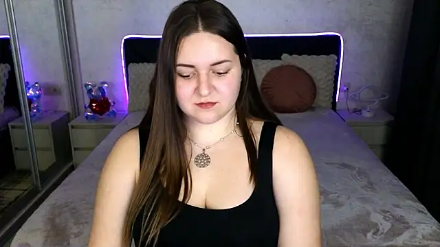 Snapshot of Eva_Luxx chatting on 02-28-26, 10:53 Eva Luxx online show from 02-28-26, 10:53