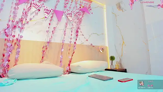 Snapshot of rebecca_ponce_ chatting on 02-16-26, 07:12 rebecca ponce online show from 02-16-26, 07:12