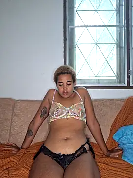 Snapshot of Seductive_Simon333 chatting on 02-20-26, 08:16 Seductive Simon333 online show from 02-20-26, 08:16