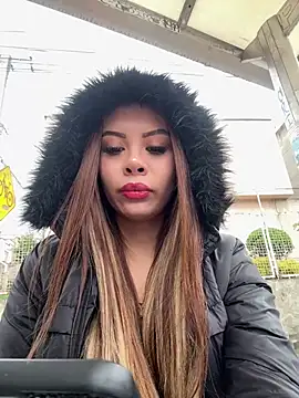 Snapshot of joeandlove chatting on 02-04-26, 08:15 joeandlove online show from 02-04-26, 08:15