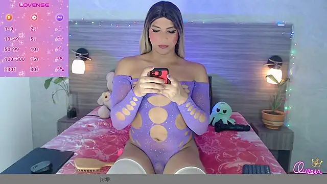 Snapshot of Sophia_Valentina chatting on 07-25-26, 04:42 Sophia Valentina online show from 07-25-26, 04:42