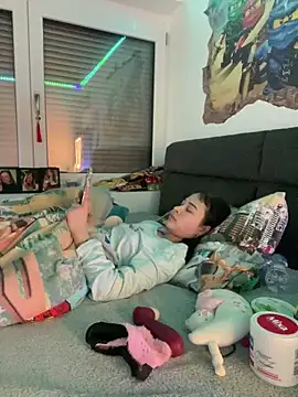 Just-Lilly online show from 03-19-26, 01:11