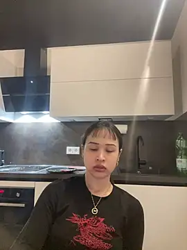 Just-Lilly online show from 04-15-26, 03:38