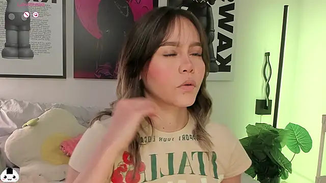 Hey lucy   online show from 04-06-26, 11:33