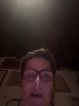 missgirl88 online show from 02-08-26, 11:41