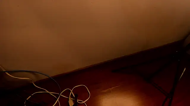 Snapshot of Lucia_velez chatting on 02-22-26, 02:25 Lucia velez online show from 02-22-26, 02:25