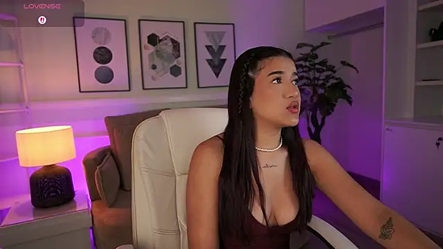 IvyGrabes online show from 07-25-26, 11:38