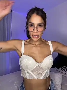 SofiaRivero online show from 06-19-26, 05:30