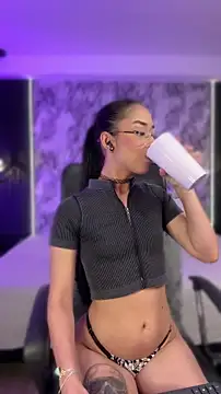 Mialarouse online show from 04-14-26, 09:09