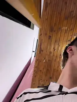 AlexanderCollman2 online show from 04-09-26, 08:53