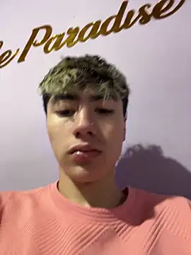 AlexanderCollman2 online show from 04-18-26, 01:30