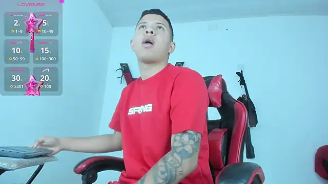 Snapshot of Steven_and_Camilo18 chatting on 02-28-26, 11:32 Steven and Camilo18 online show from 02-28-26, 11:32