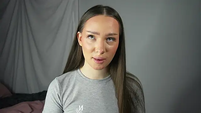 Snapshot of Murmella chatting on 02-02-26, 04:33 Murmella online show from 02-02-26, 04:33