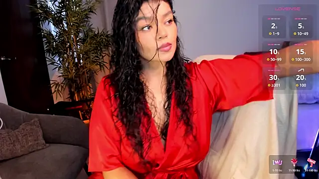 Snapshot of moonhelen chatting on 05-28-26, 09:32 moonhelen online show from 05-28-26, 09:32
