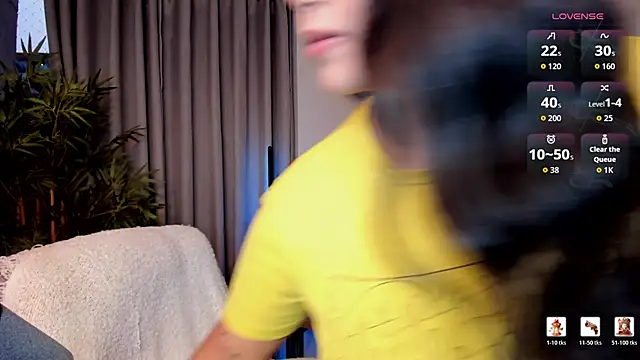 Snapshot of moonhelen chatting on 02-17-26, 11:13 moonhelen online show from 02-17-26, 11:13