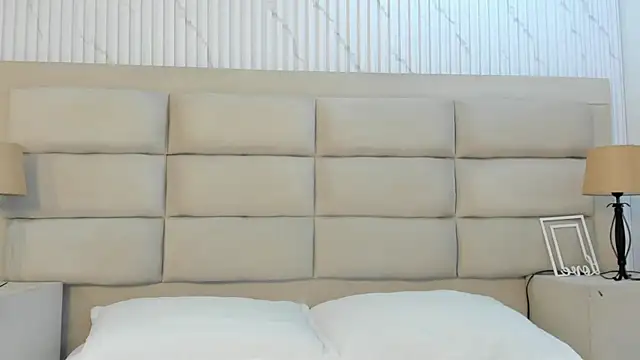 CarolineFyre online show from 02-26-26, 12:38