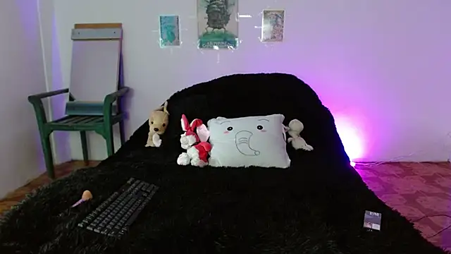 miadavisXXX online show from 03-17-26, 07:39