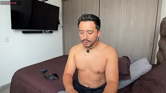 Sofii n Diego online show from 03-31-26, 03:14