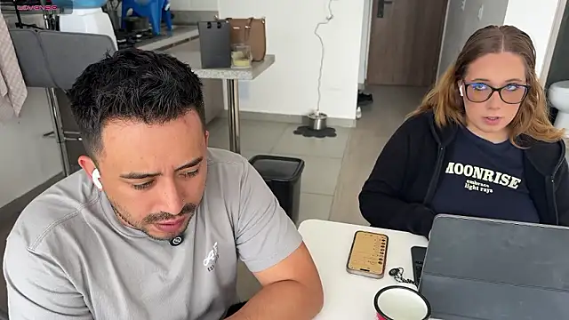 Sofii n Diego online show from 02-04-26, 04:57