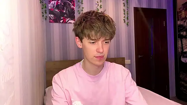 Sweet Dude online show from 04-20-26, 05:36